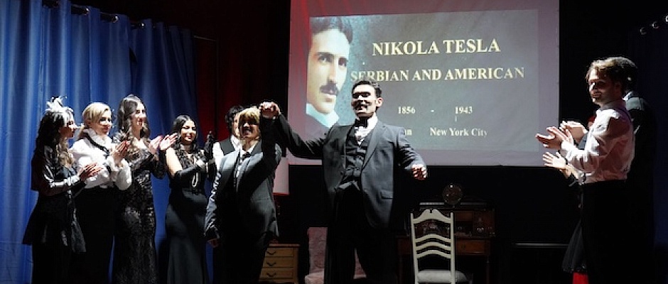 Nikola Tesla’nın 'Işıklarla Gelen Deha' tiyatro oyunu izleyicilerin karşısına çıktı